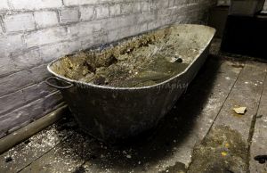 st catherines tin bath sm.jpg